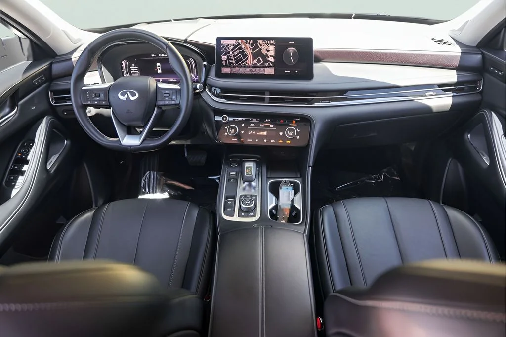 Used 2023 Silver INFINITI Sensory image 30