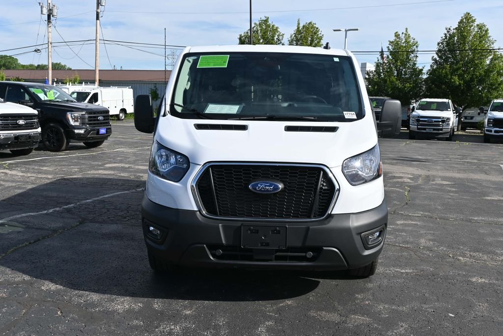 Used 2025 Oxford White Ford Base image 6