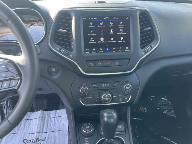 Used 2023 Gray Jeep Altitude Lux 4x4 image 20