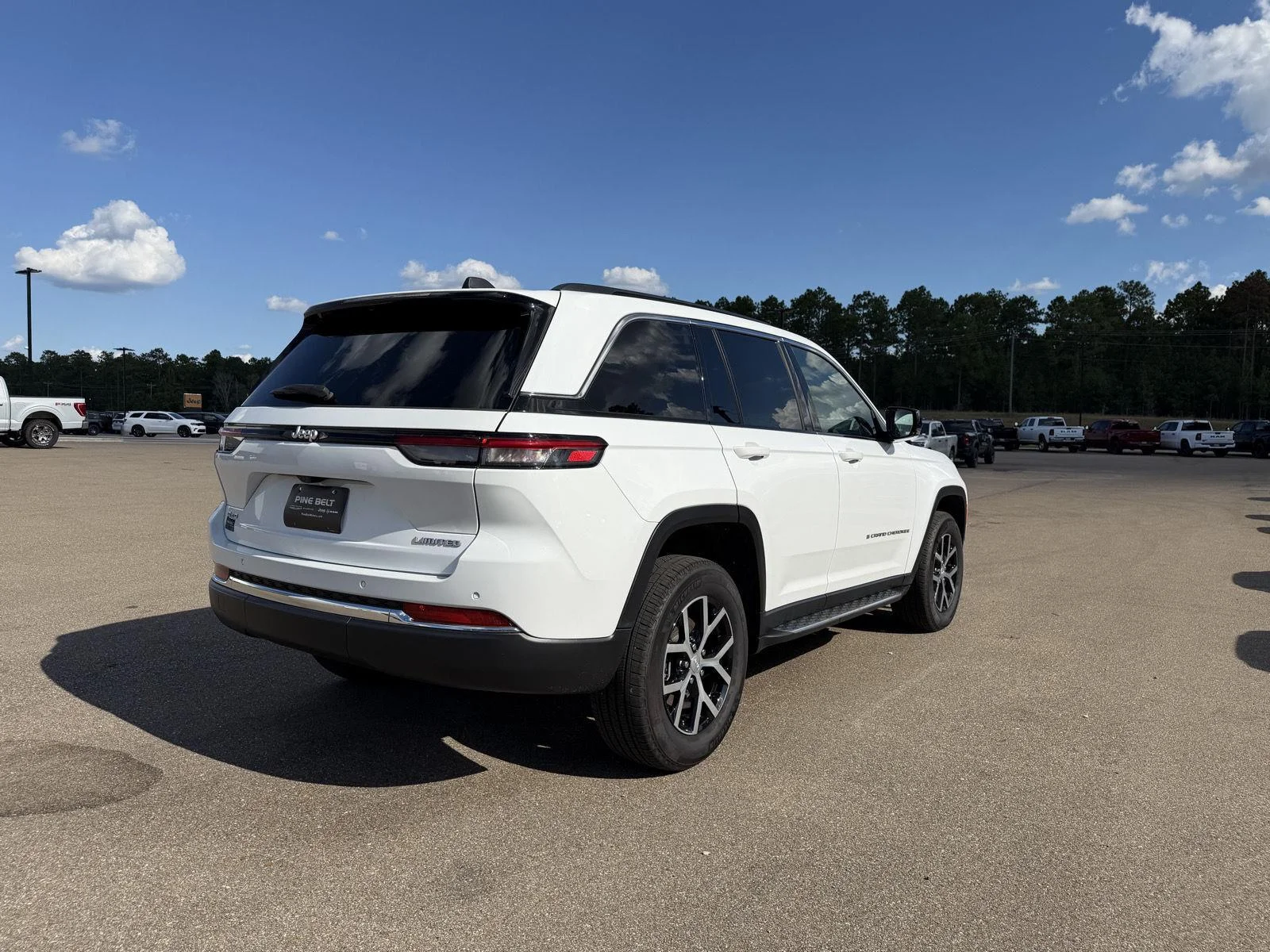 Used 2024 Bright White Clearcoat Jeep Limited image 6