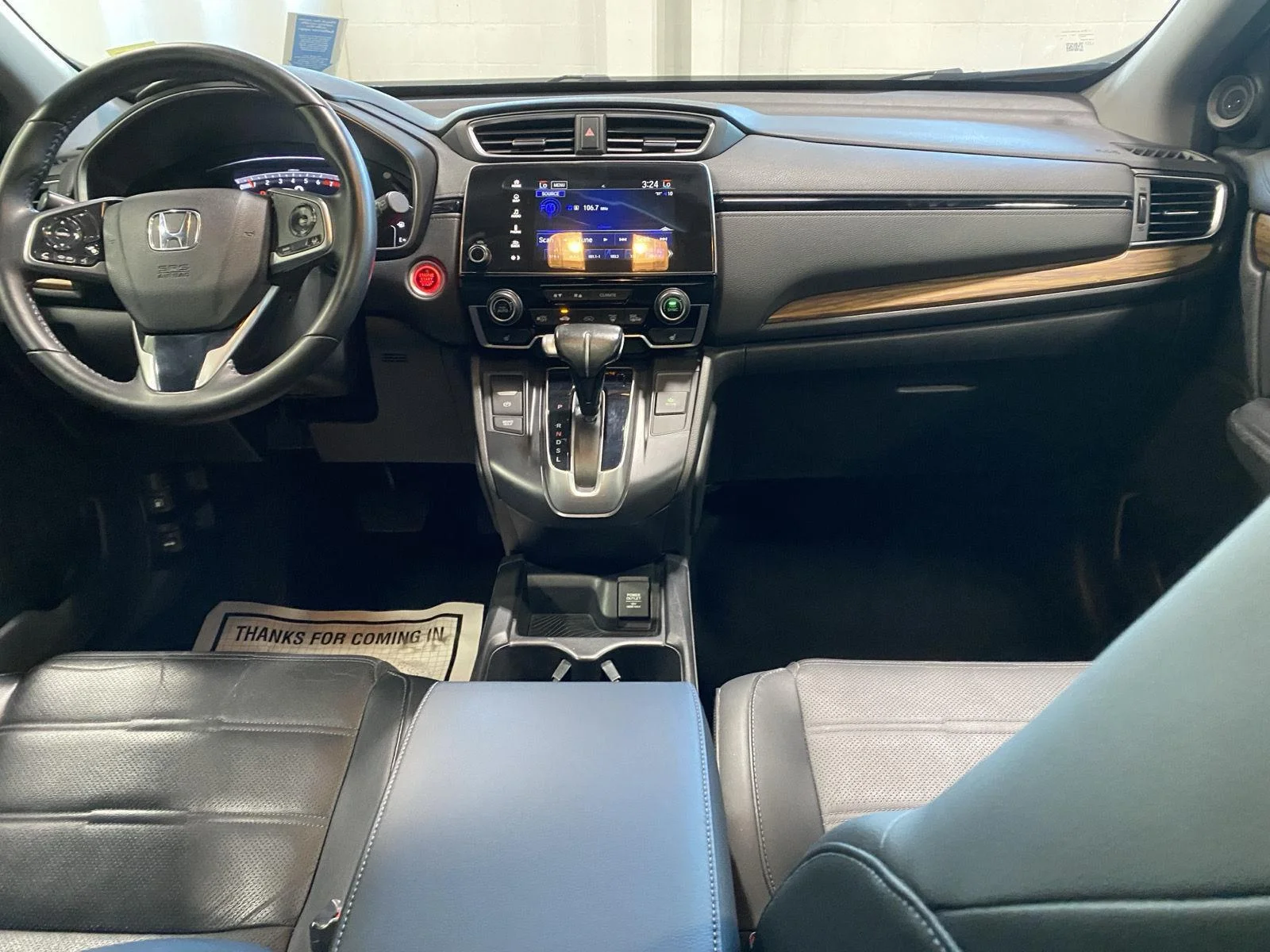 Used 2019 Modern Steel Metallic Honda Touring image 16