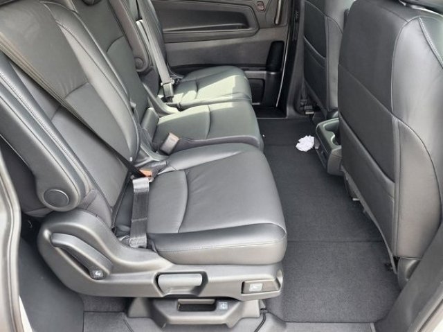 2023 Honda Odyssey EX-L - Photo 24