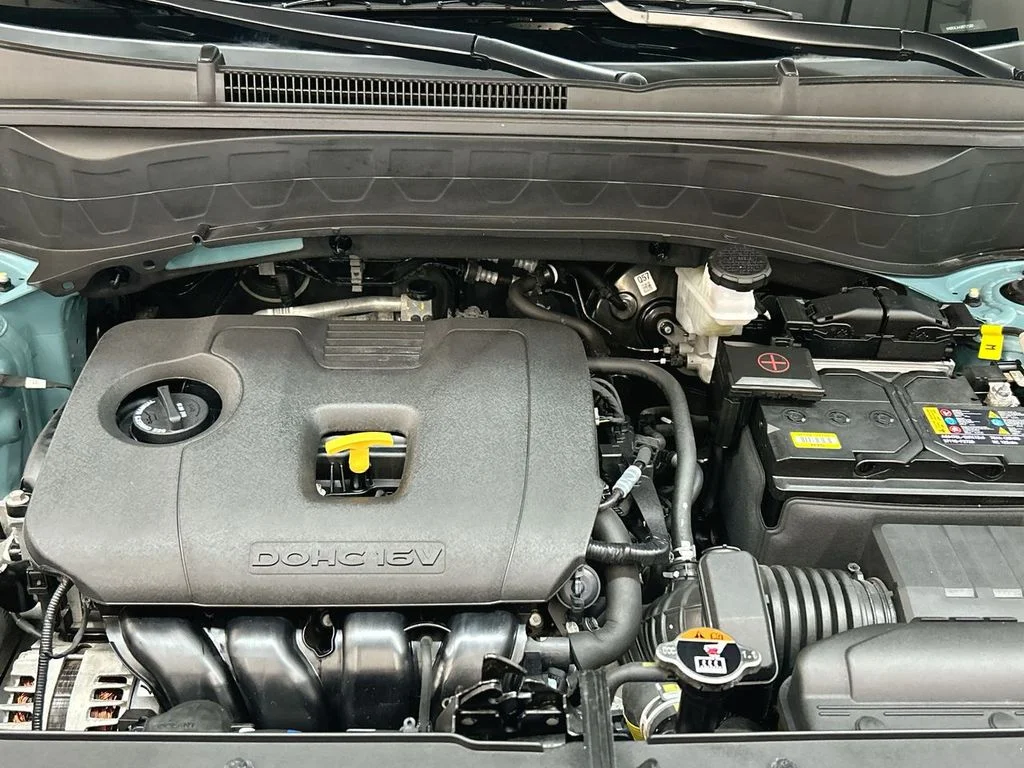Used 2024 Blue / Black Kia S image 32