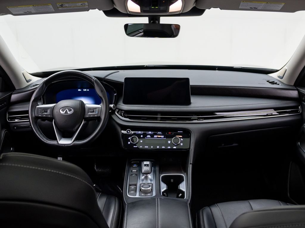 Used 2023 Mineral INFINITI Sensory image 11