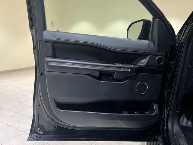 Certified Used 2021 Agate Black Metallic Ford XLT image 20