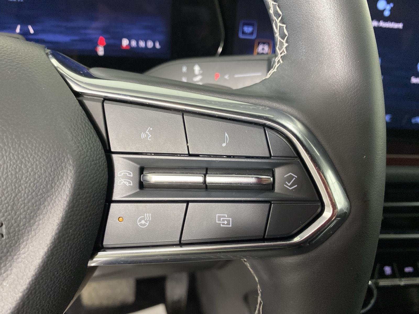Used 2024 Summit White Chevrolet AWD Z71 image 24