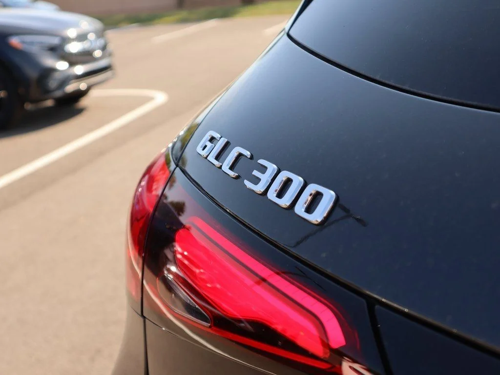 2026 Mercedes-Benz GLC Base - Photo 9