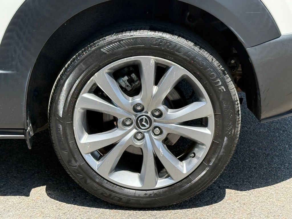 Used 2022 Snowflake White Pearl Mazda 2.5 S Select Package image 7