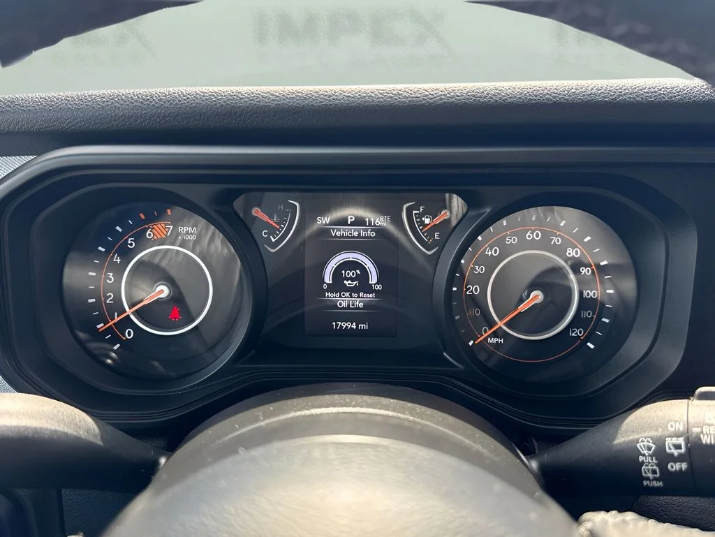 Used 2025 Gray Jeep Sport S image 23