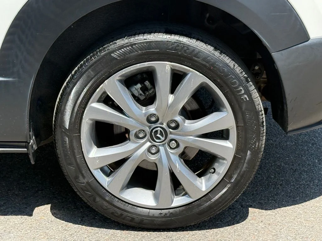 Used 2022 White Mazda 2.5 S Select Package image 7