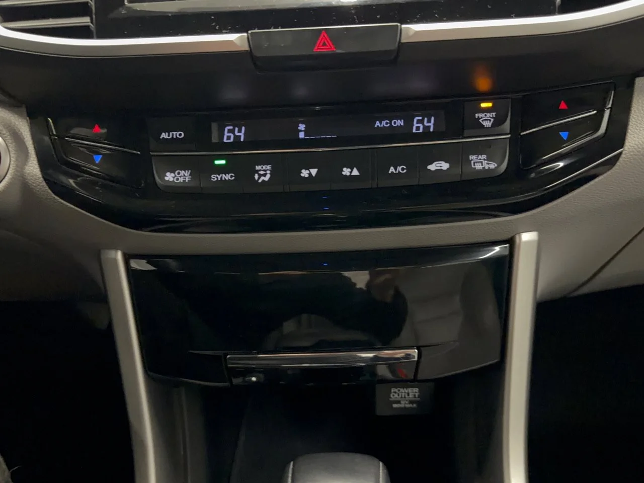 Used 2016 Lunar Silver Metallic Honda EX-L image 22