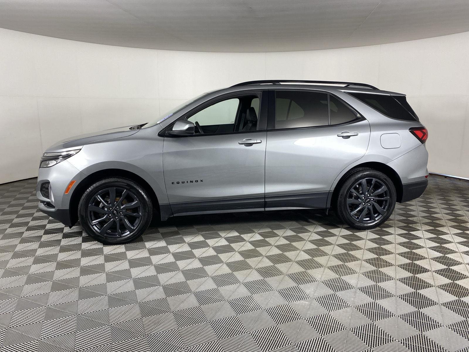 Used 2024 Sterling Gray Metallic Chevrolet RS image 4