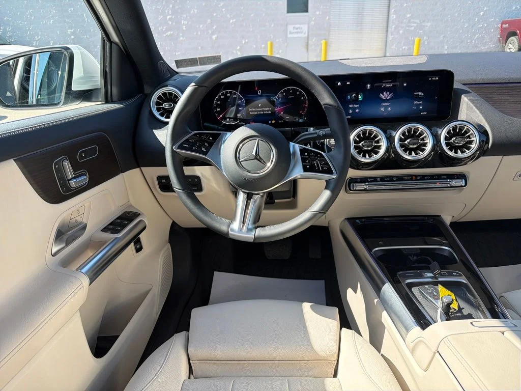 Used 2026 White Mercedes-Benz GLA 250 image 13