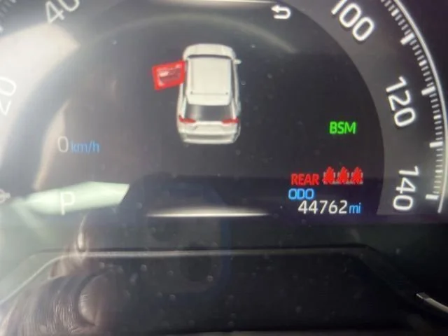 Certified Used 2024 Ice Toyota XLE image 15
