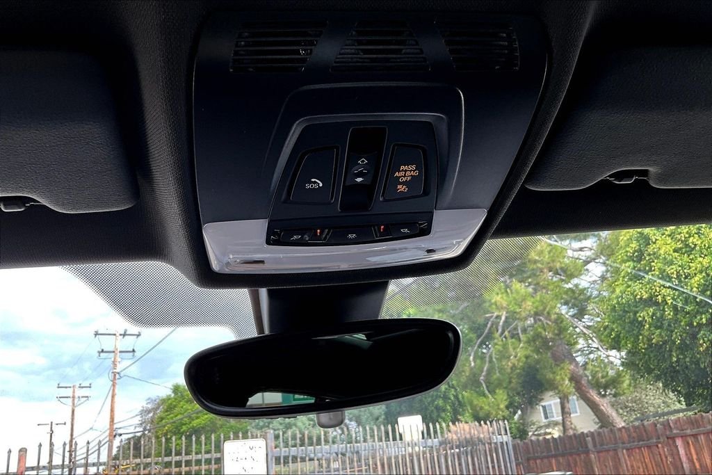 Used 2020 Black BMW sDrive28i image 16
