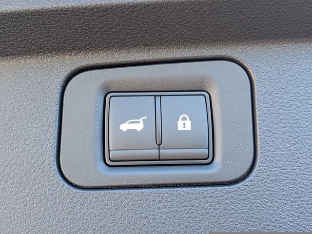 New 2026 Black INFINITI LUXE image 12