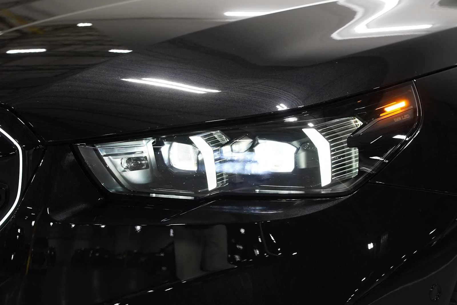 New 2026 Black Sapphire Metallic BMW  image 6