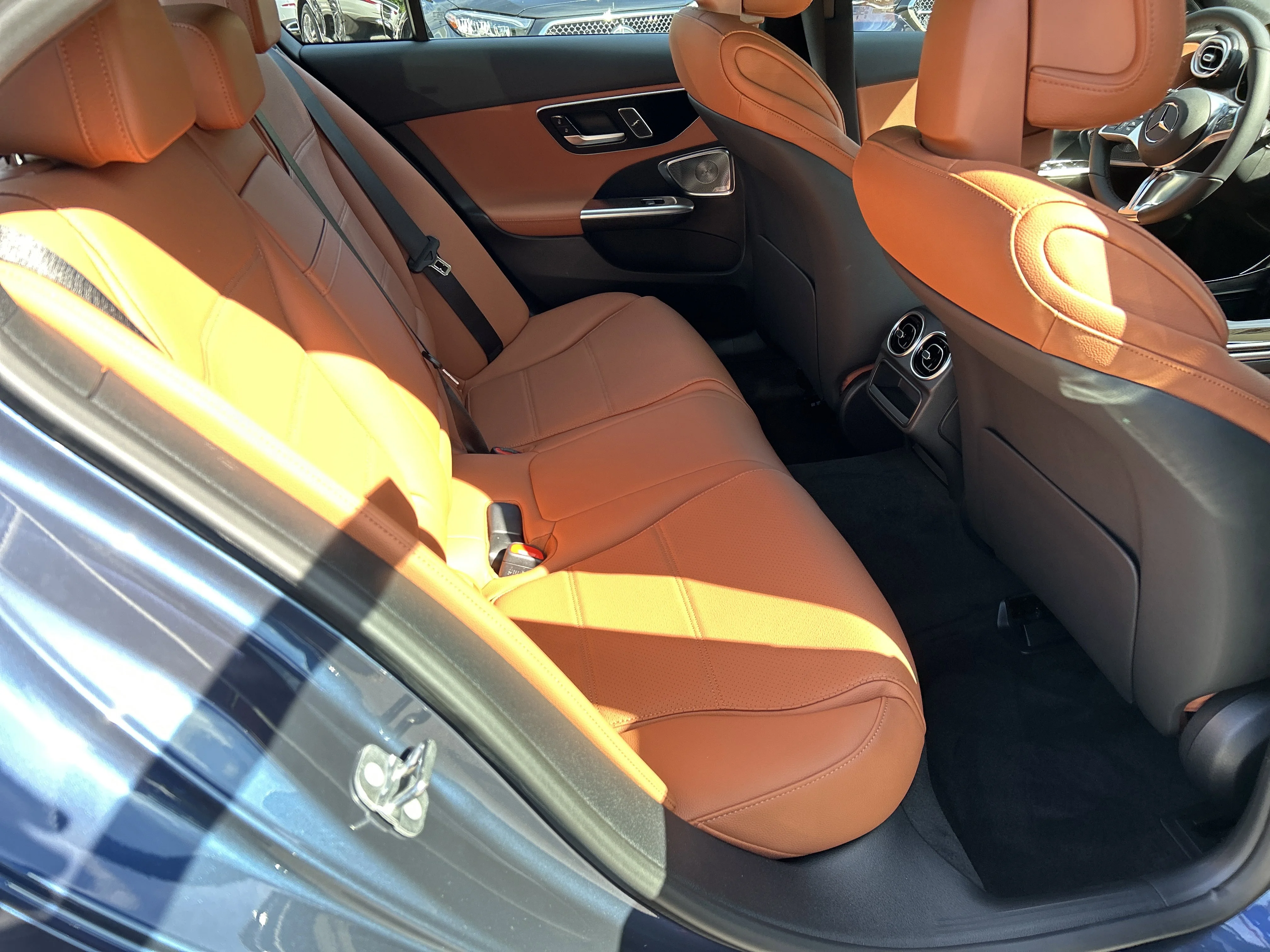 New 2026 Twilight Blue Metallic Mercedes-Benz C 300 4MATIC® Sedan image 39