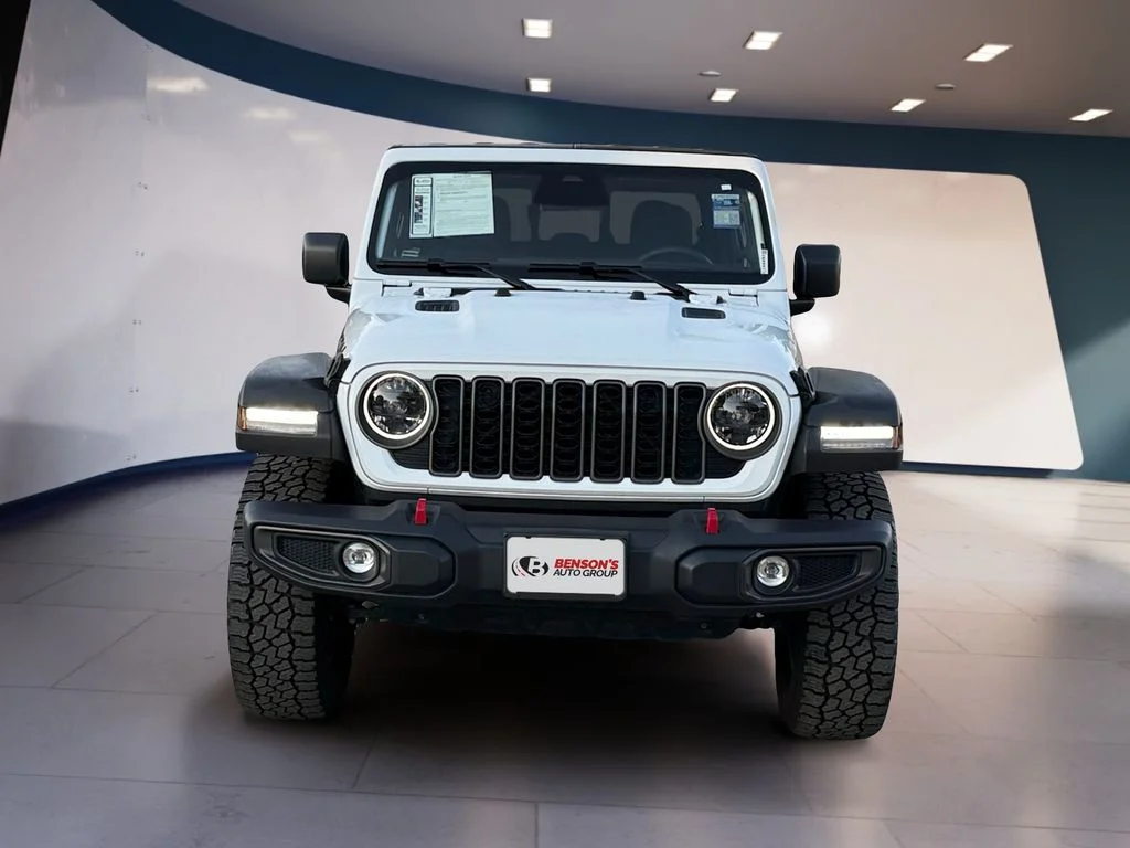 Used 2026 White Jeep Rubicon image 8