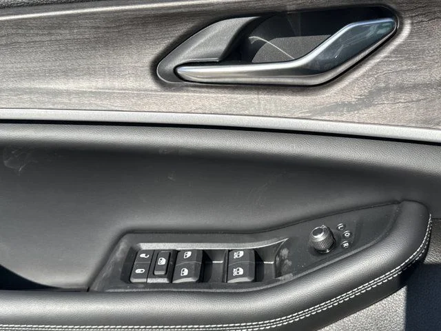 2026 Jeep Grand Cherokee Laredo - Photo 16