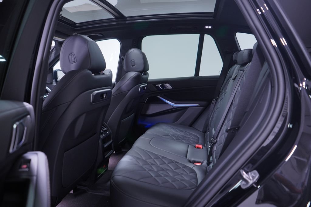 2026 BMW X5 40i - Photo 9