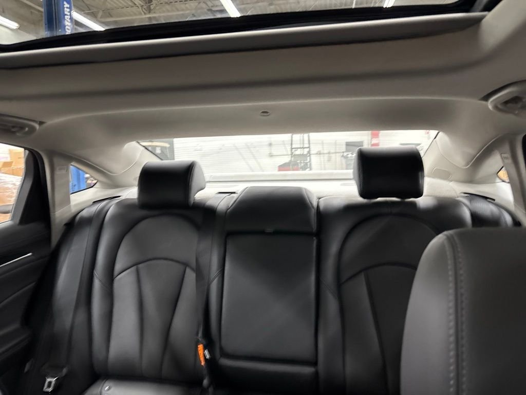 Used 2018 Black Buick Essence image 30