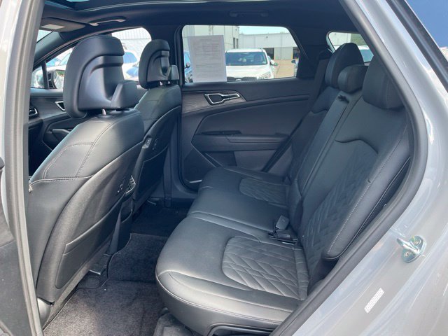 Used 2023 Wolf Gray Kia X-Line image 14