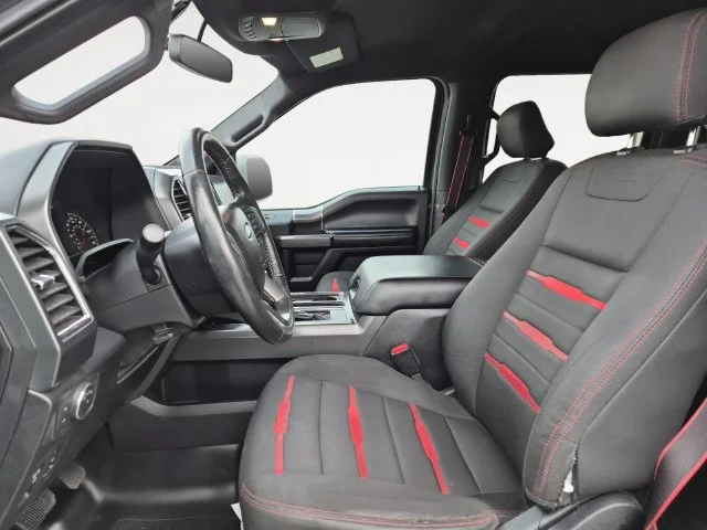 Used 2016 Gray Ford XLT image 11