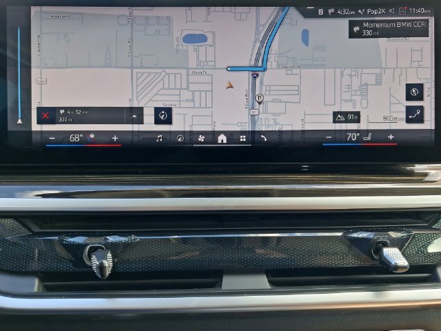 Used 2025 Red BMW xDrive40i image 21