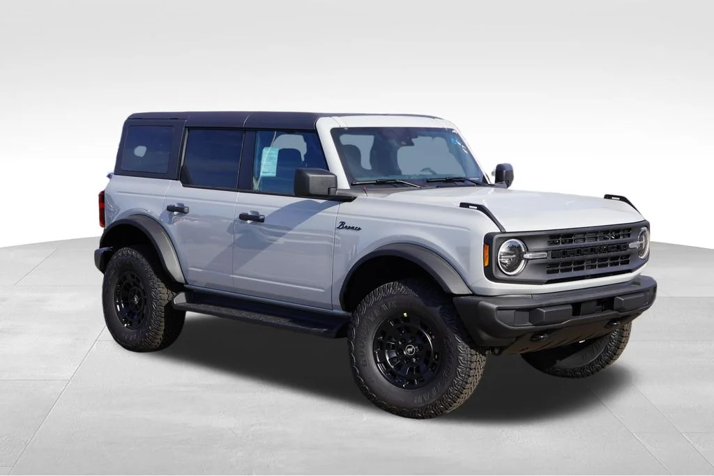 New 2026 White Ford Big Bend image 1