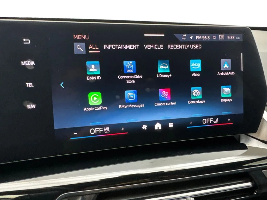 Used 2026 Black BMW xDrive28i image 64