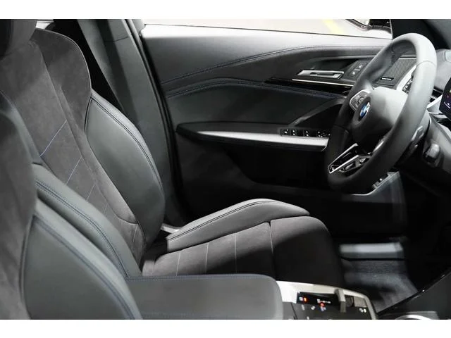 New 2026 Space Silver Metallic BMW xDrive28i image 10