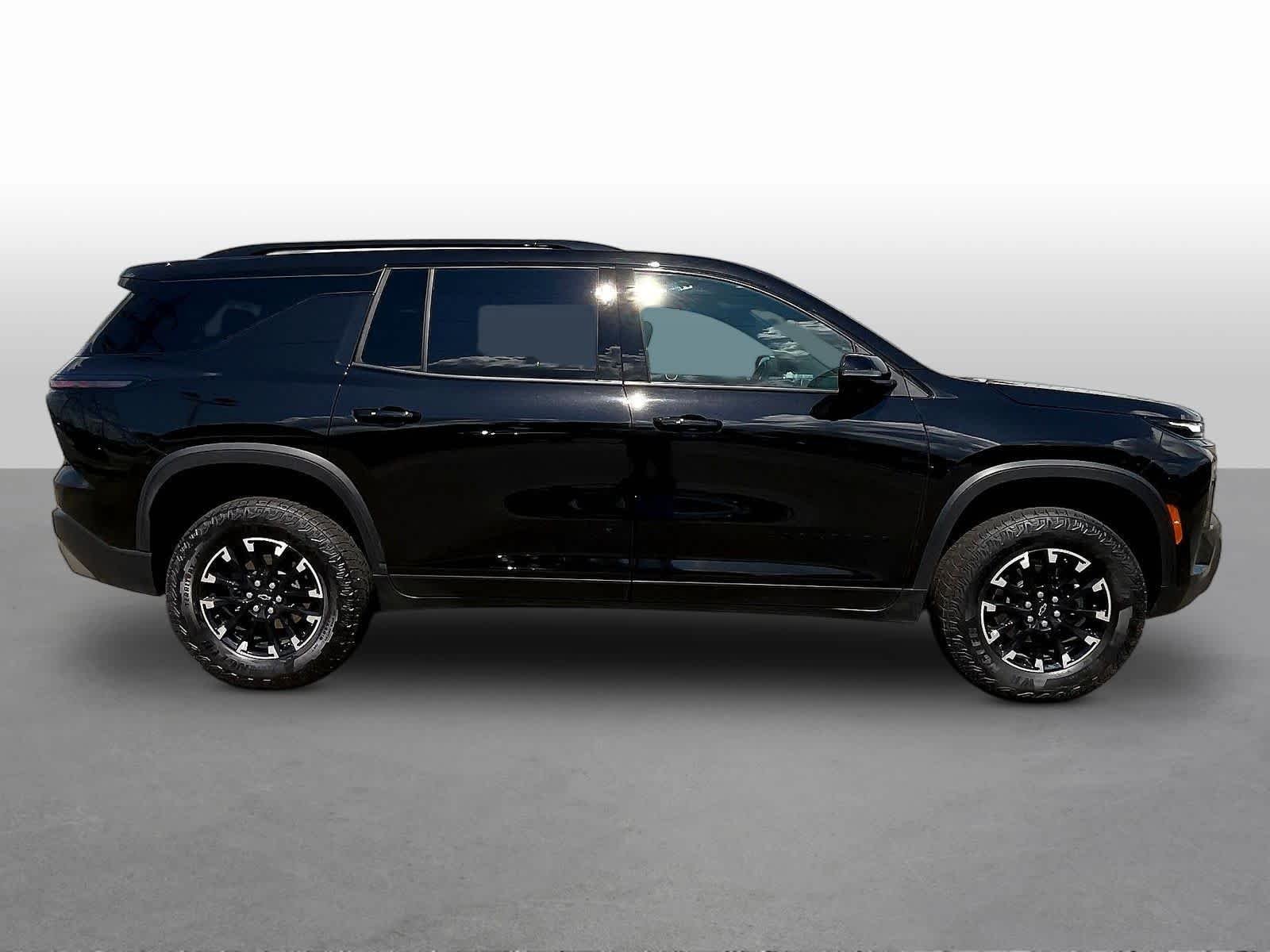 Certified Used 2026 Mosaic Black Metallic Chevrolet Z71 image 8