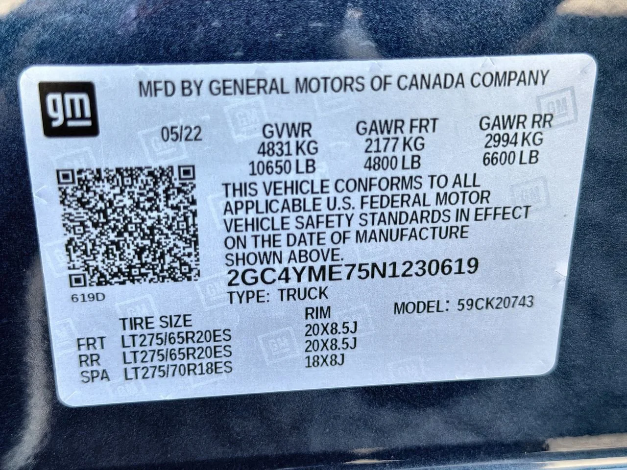 Used 2022 Northsky Blue Metallic Chevrolet Custom image 29