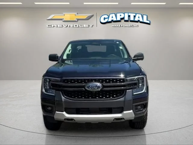 Used 2024  Ford XLT image 8