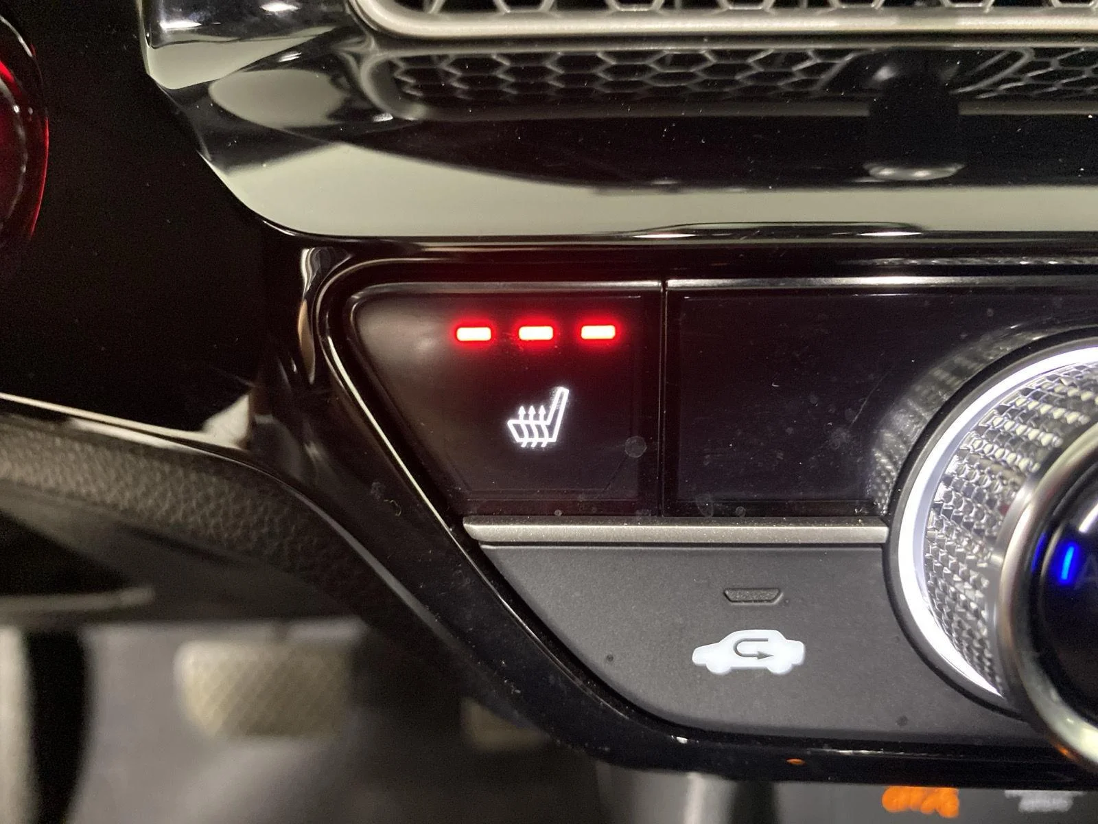 Used 2024 Rallye Red Honda EX image 22