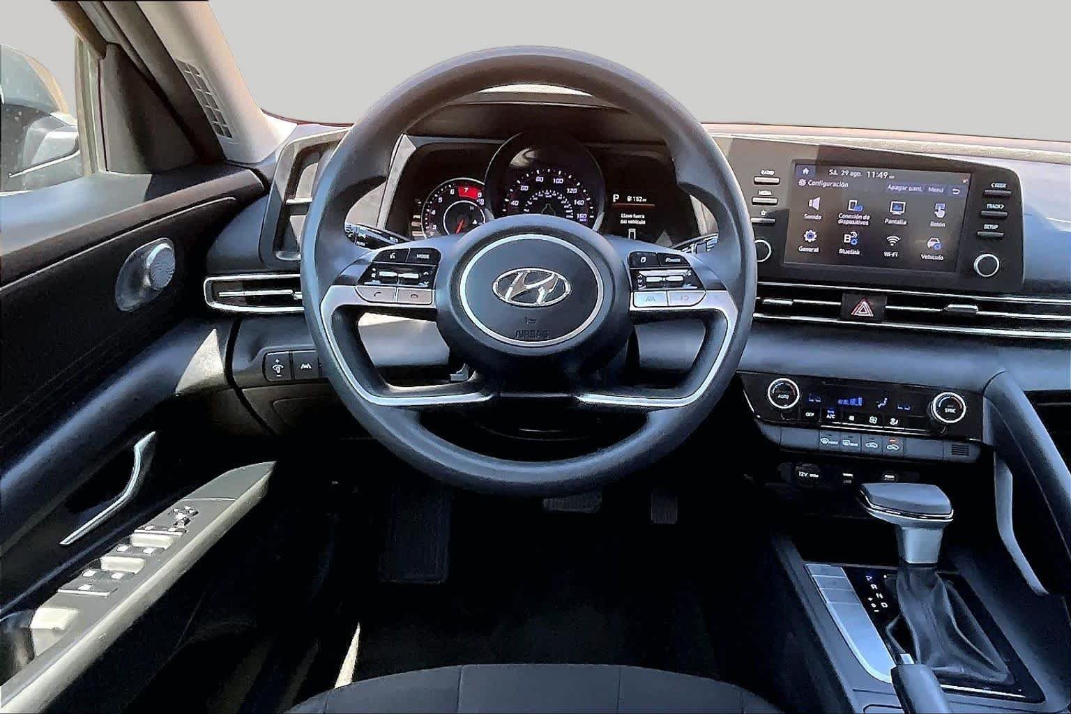 Used 2023 Electric Shadow Hyundai SEL image 6