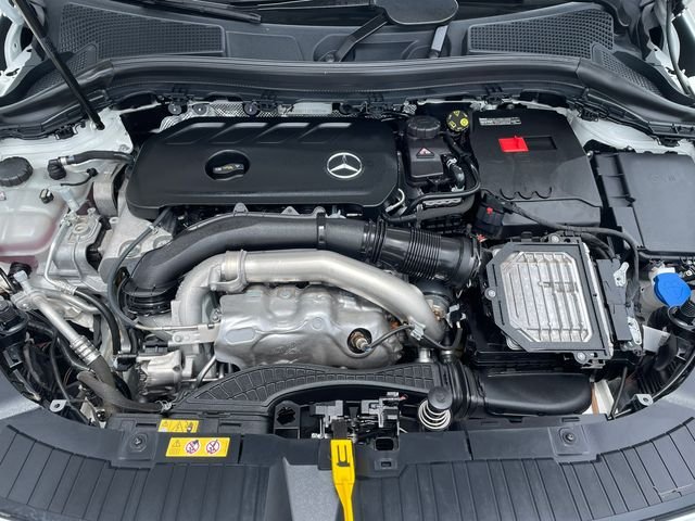 Certified Used 2026 White Mercedes-Benz GLA 250 image 15