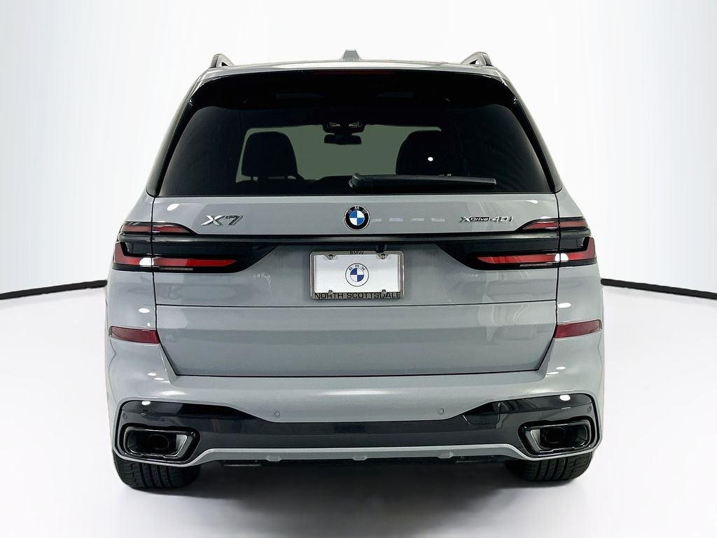New 2027 Gray Metallic BMW xDrive40i image 6