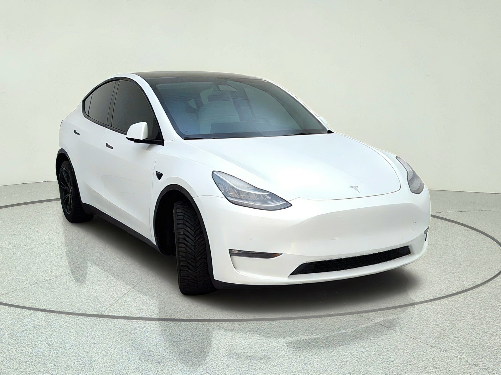 Used 2021 WHITE Tesla Long Range image 4