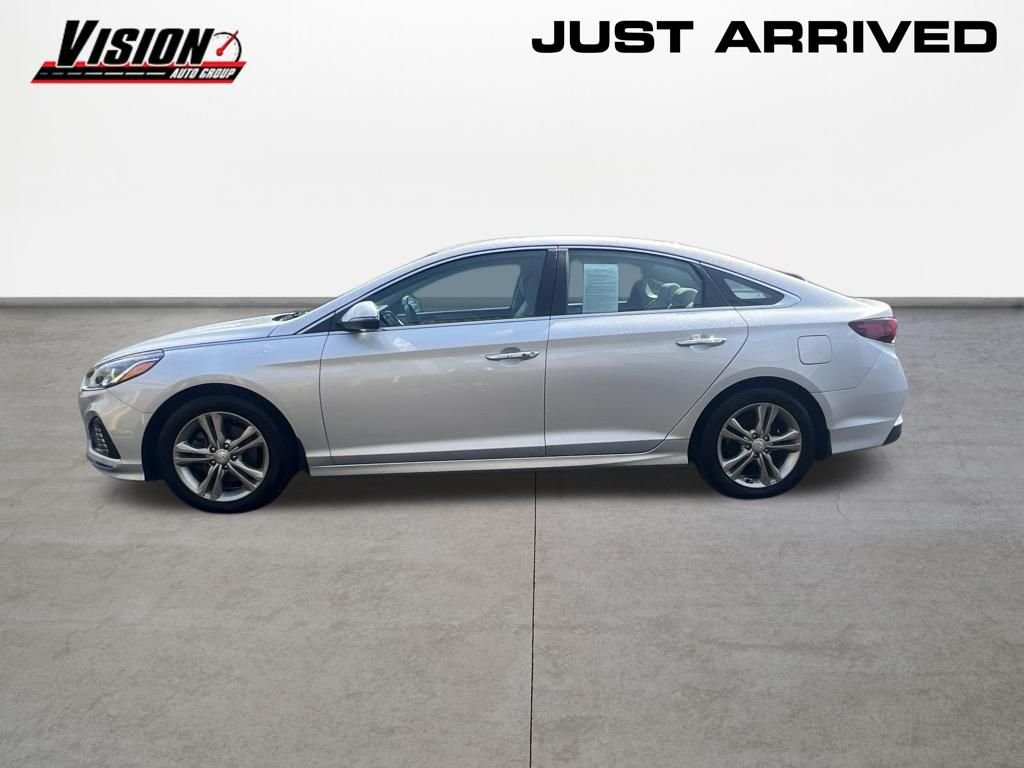 Used 2019 Silver Hyundai SEL image 2