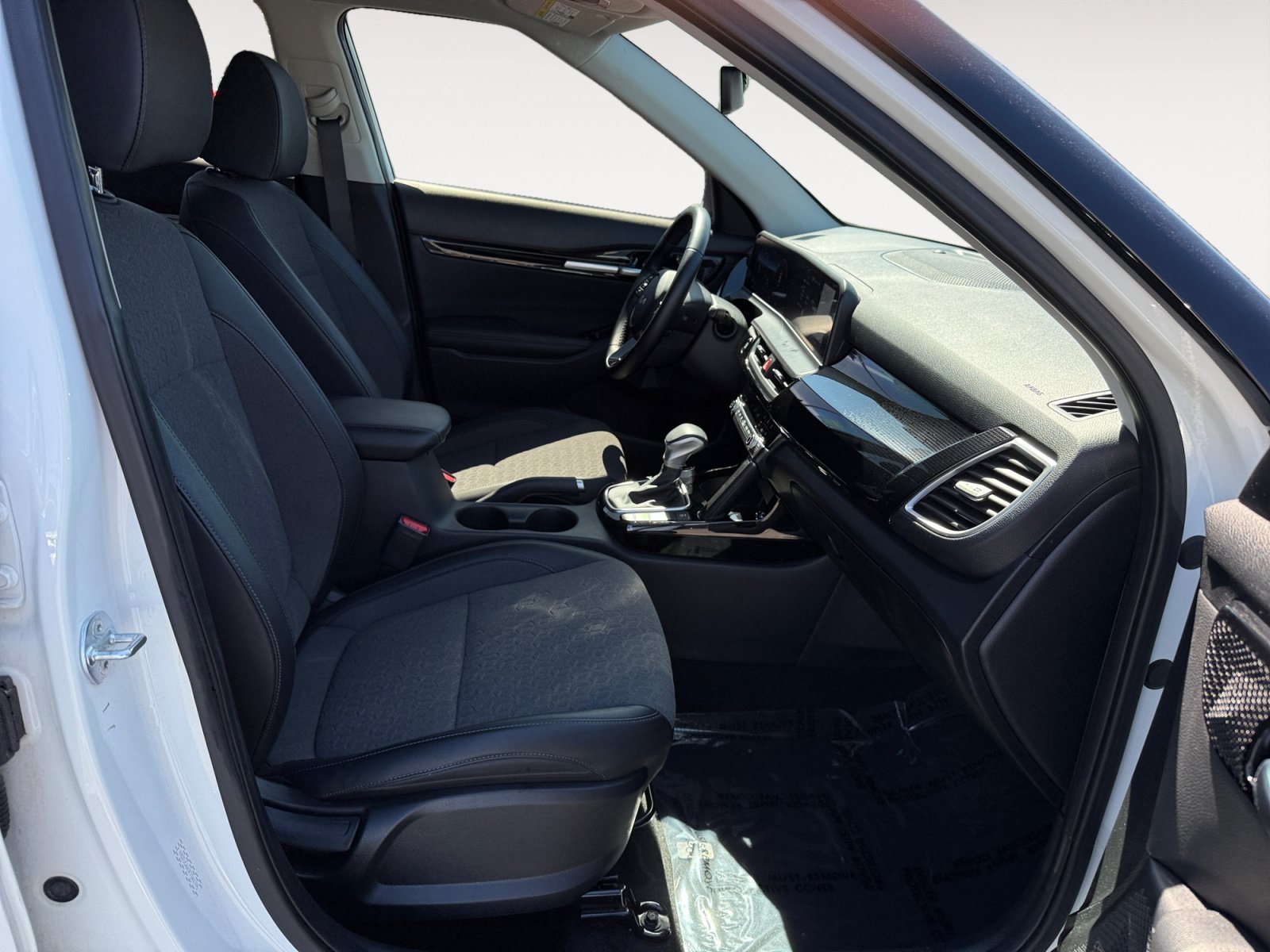 Certified Used 2024 Clear White Kia S image 19