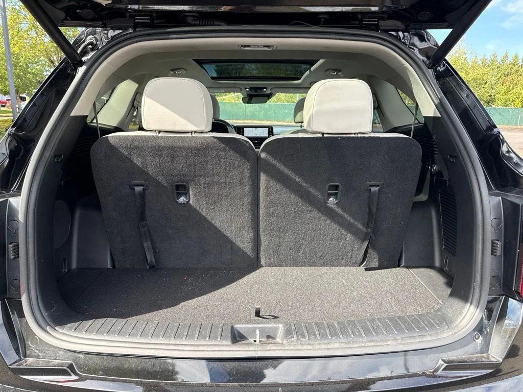 Used 2023 Aurora Black Kia SX Prestige image 22