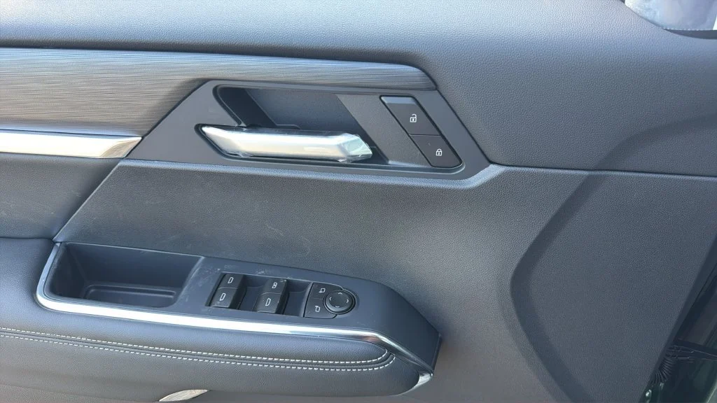 2027 GMC Acadia Elevation - Photo 18