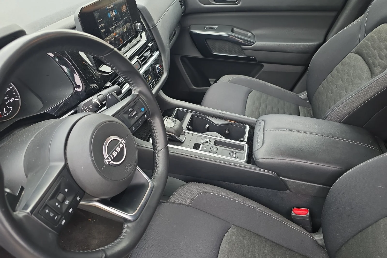 Used 2025 Deep Ocean Blue Pearl Nissan SV image 8