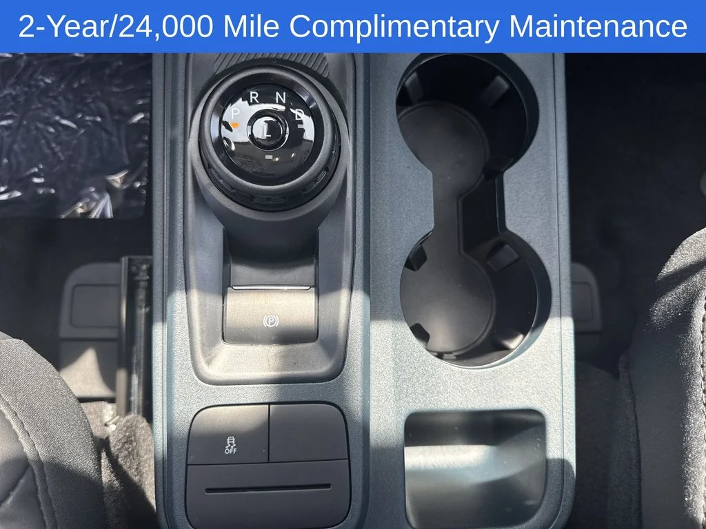 New 2026 Oxford White Ford Lariat image 31