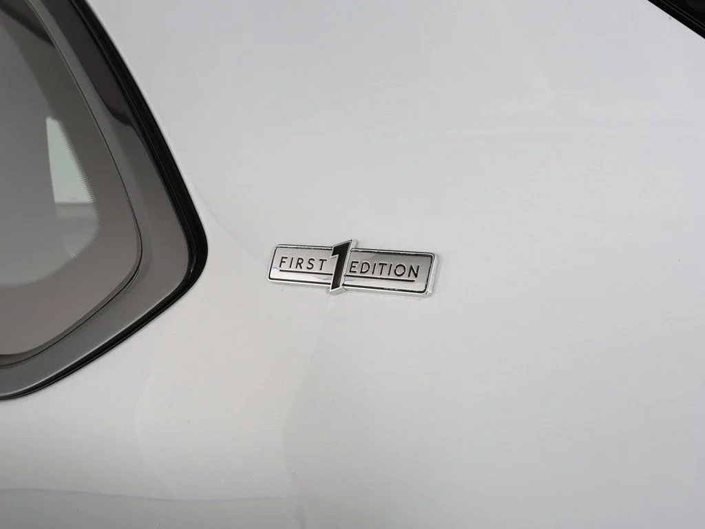 Certified Used 2023 White Bentley Azure First Edition image 13