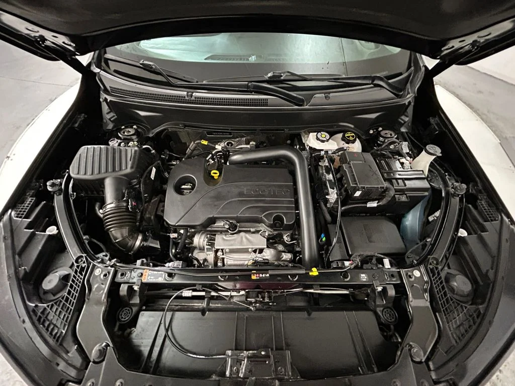 Used 2024 Black GMC AT4 image 21