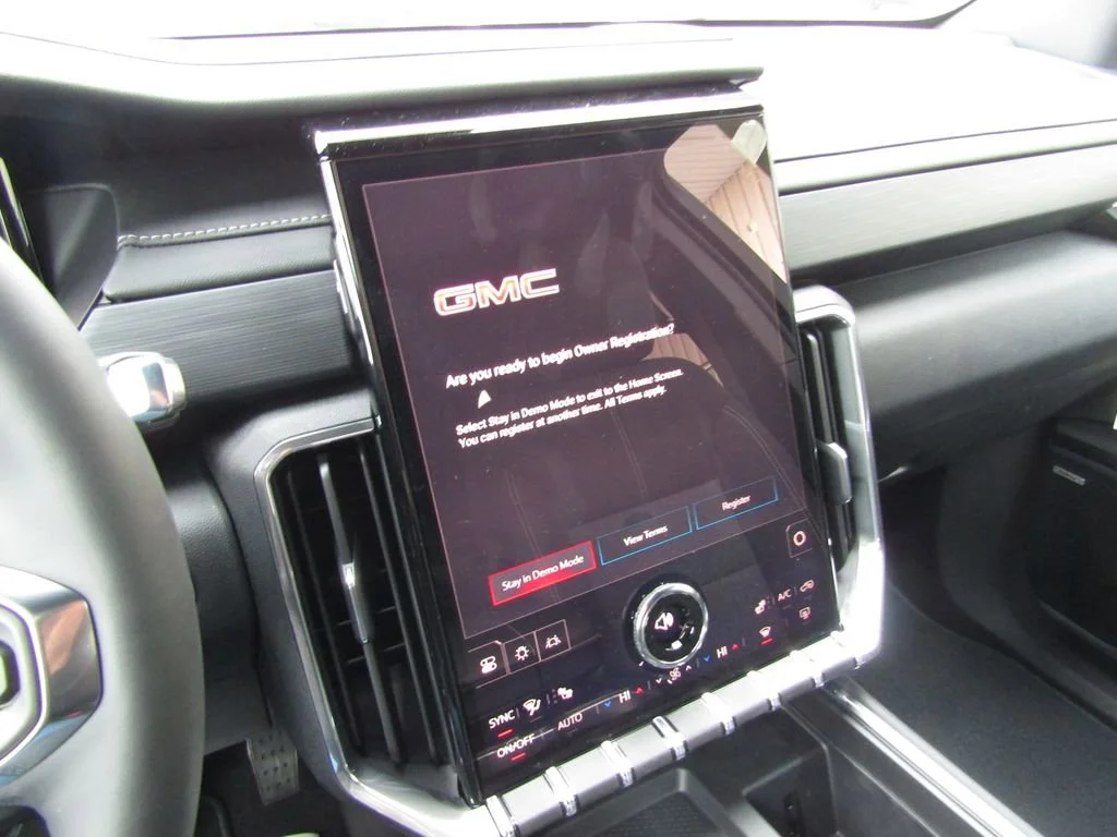 New 2026 Summit White GMC Elevation image 33