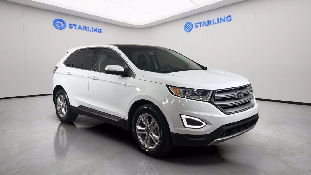 Used 2017 White Ford SEL image 14